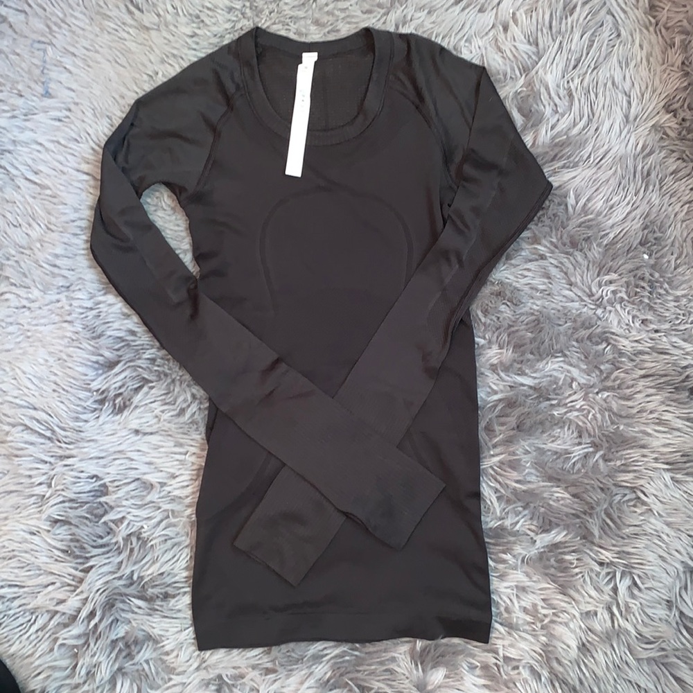 Lululemon long sleeve